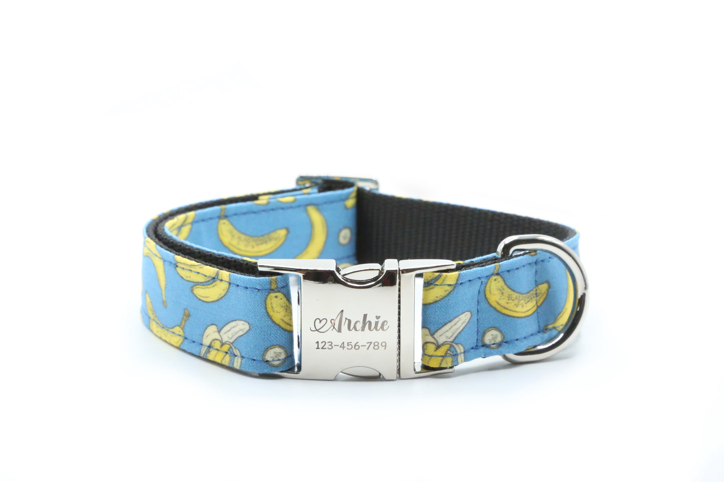 Banana dog collar