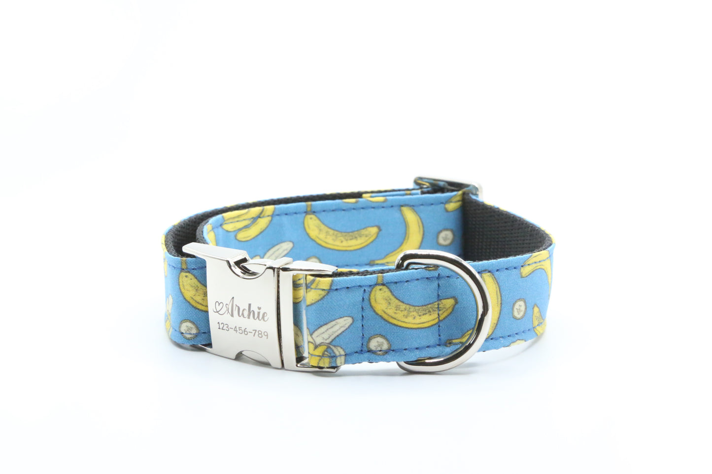 Banana dog collar