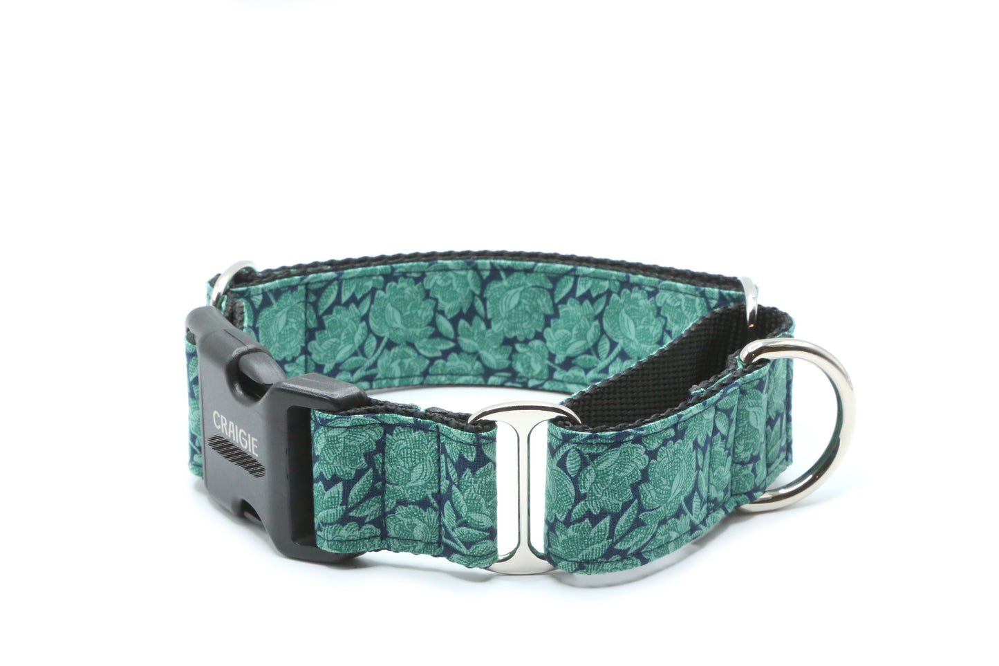 Dahlia floral dog collar