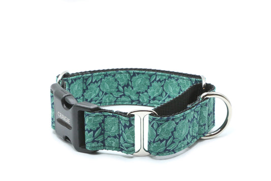 Dahlia floral dog collar
