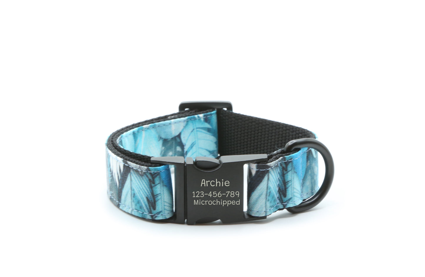 Blue Feathers dog collar