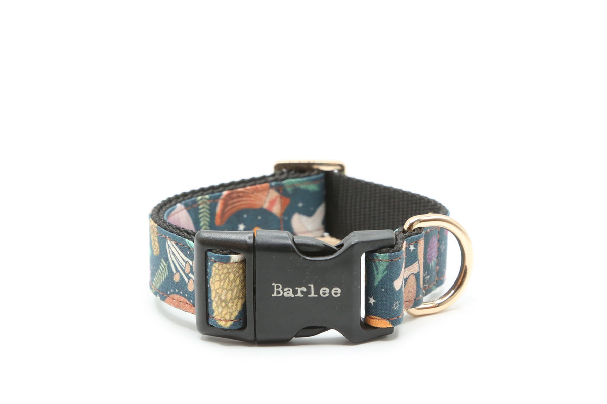 Woodland Foraging Mushroom & Berry Dog Collar
